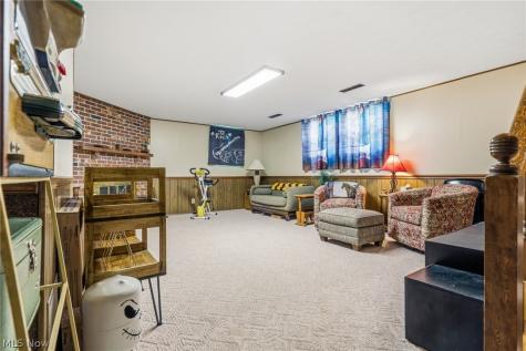 16415 Meadowville Street SE Minerva OH 44657