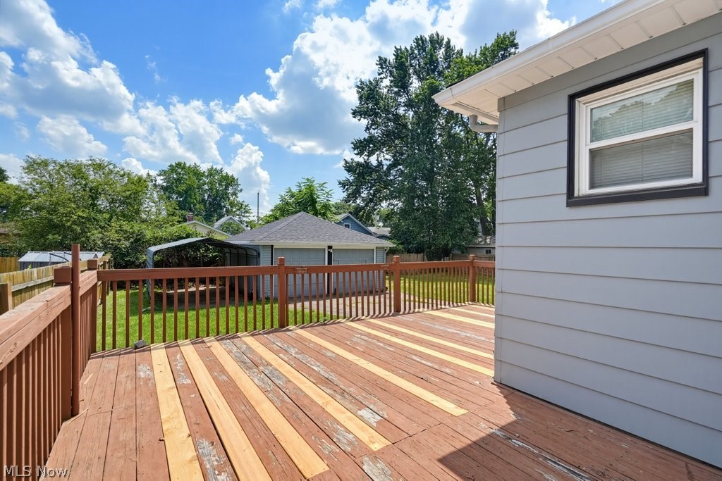 1866 Flint Avenue Akron OH 44305