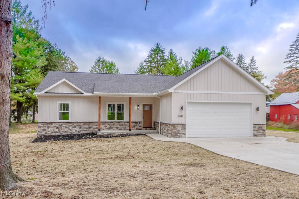 Uniontown OH, 13025 Sunset Circle NW