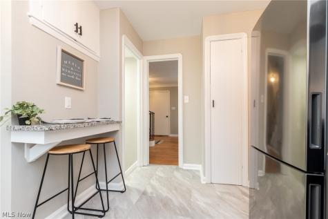 23100 E Groveland Road Beachwood OH 44122