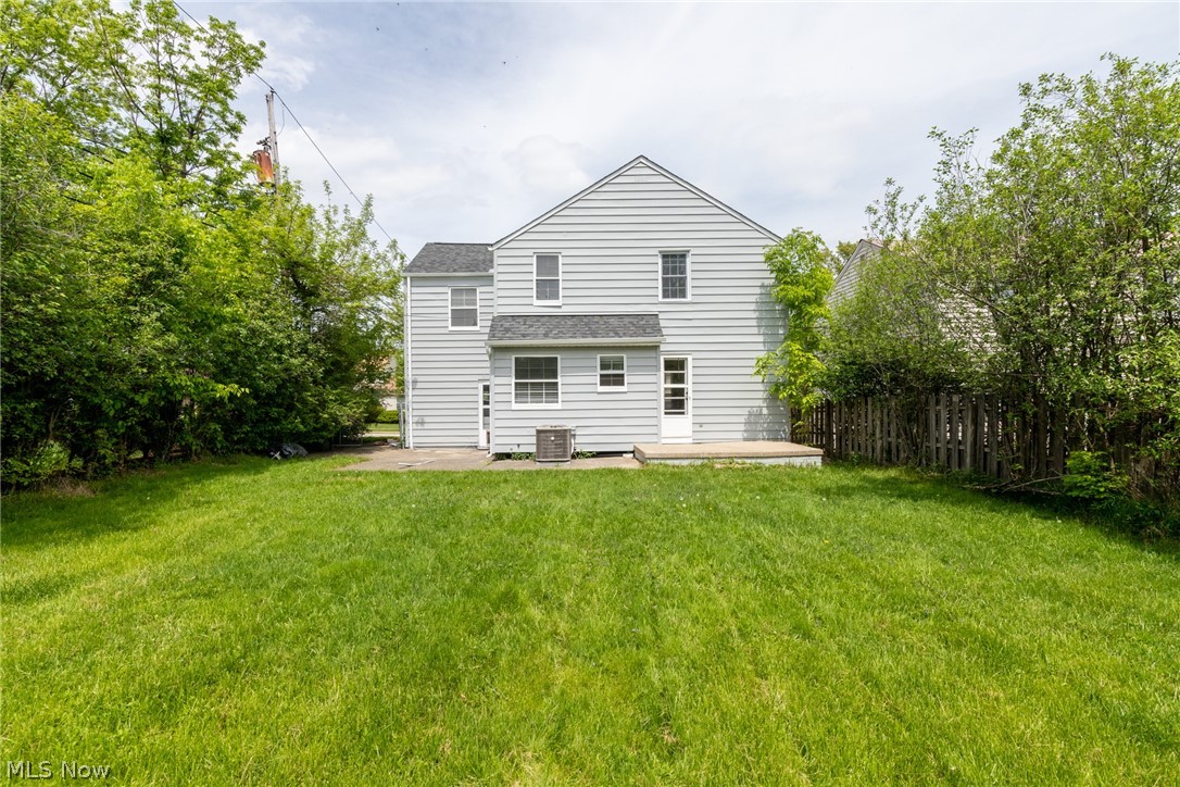 23100 E Groveland Road Beachwood OH 44122