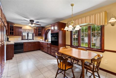 321 Miami Avenue Elyria OH 44035