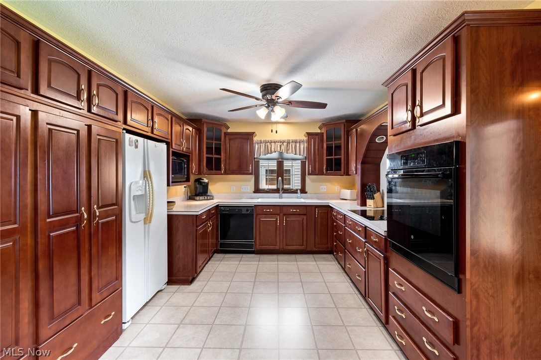 321 Miami Avenue Elyria OH 44035