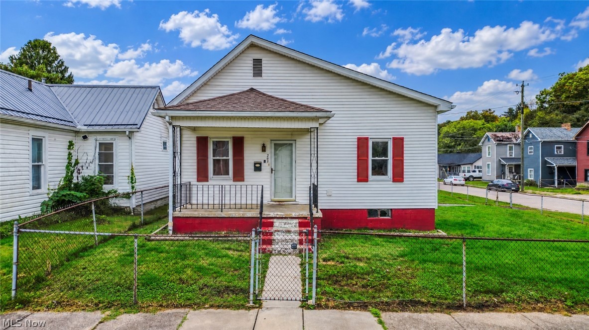 205 Gray Street Zanesville OH 43701