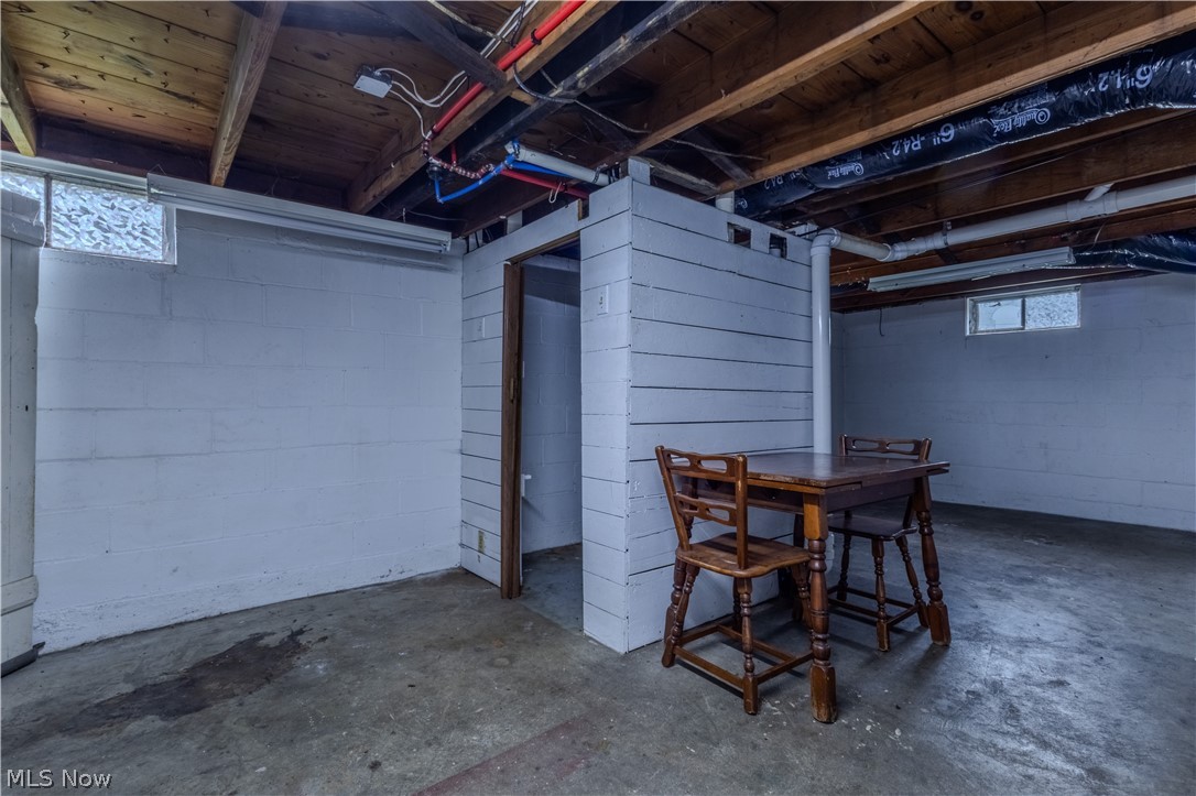 205 Gray Street Zanesville OH 43701