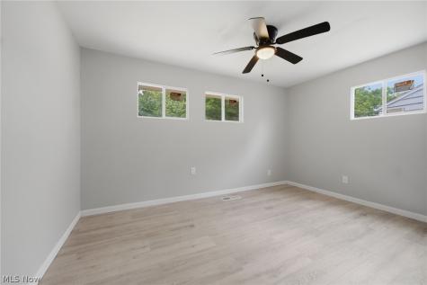 1975 Rookwood Road Cleveland OH 44112