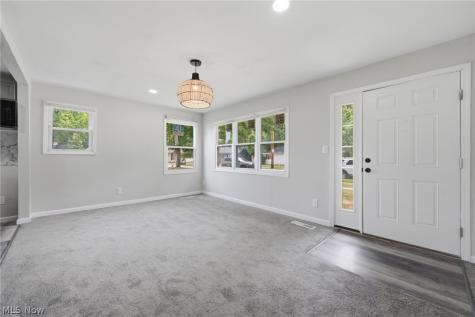 1975 Rookwood Road Cleveland OH 44112