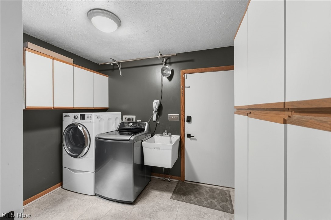 2170 Dow Drive Akron OH 44313