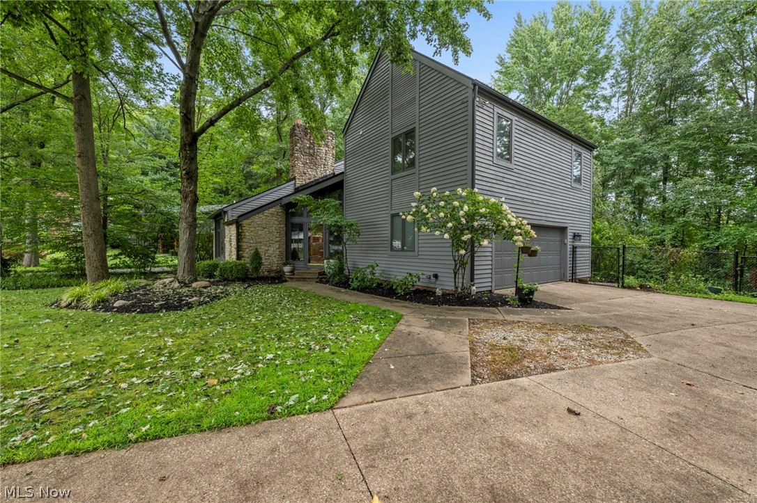 2170 Dow Drive Akron OH 44313