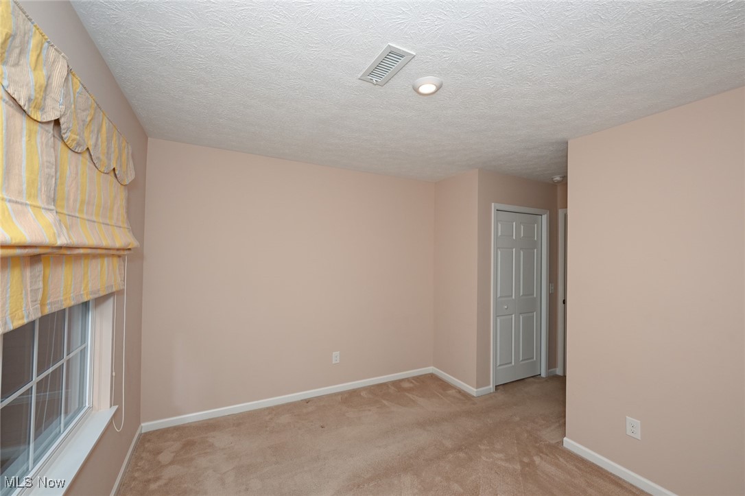 3784 Firethorn Drive Aurora OH 44202