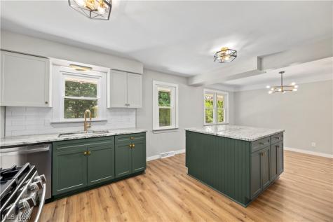 3815 Spencer Road Rocky River OH 44116
