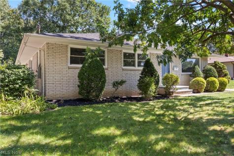 3815 Spencer Road Rocky River OH 44116