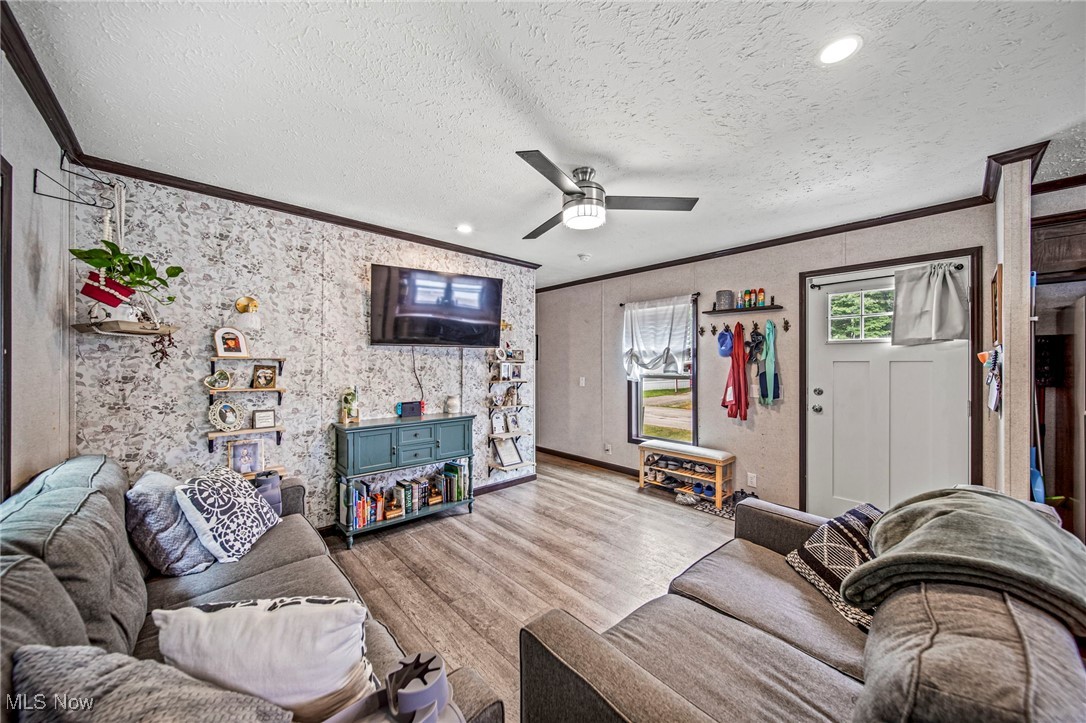 202 W Main Street Conneaut OH 44030