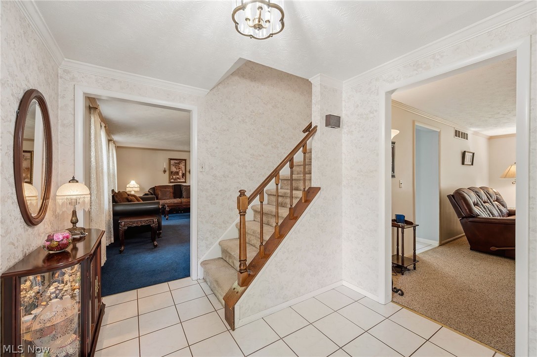 1370 Bittersweet Drive NE Warren OH 44484