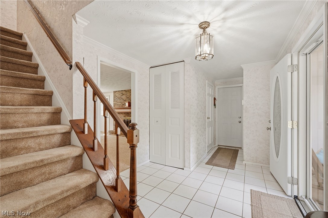 1370 Bittersweet Drive NE Warren OH 44484