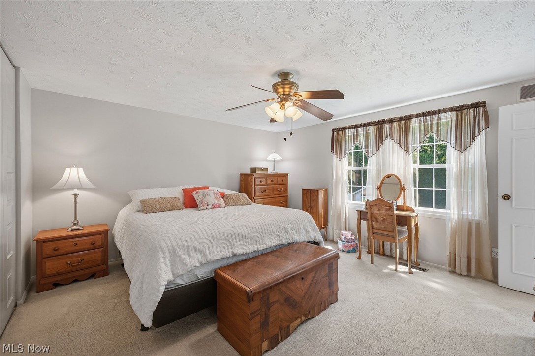 1370 Bittersweet Drive NE Warren OH 44484