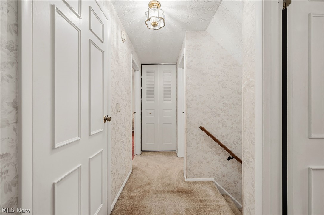 1370 Bittersweet Drive NE Warren OH 44484