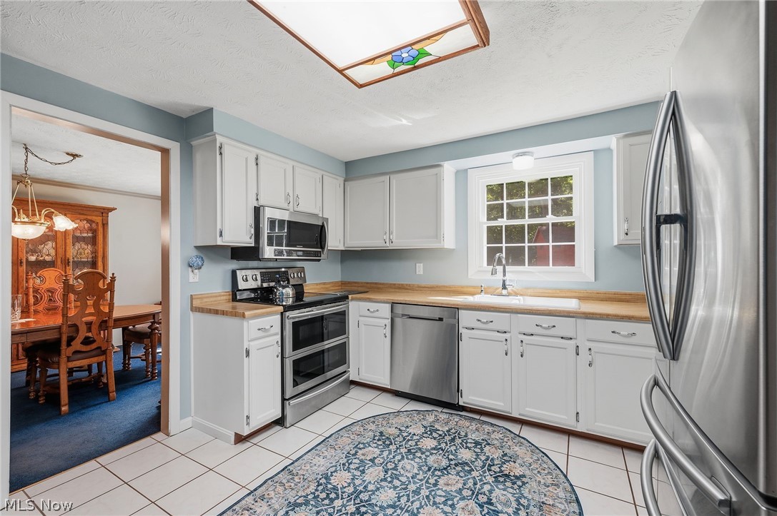 1370 Bittersweet Drive NE Warren OH 44484