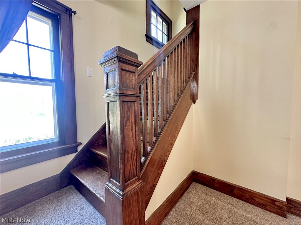 391 Reed Avenue Akron OH 44301