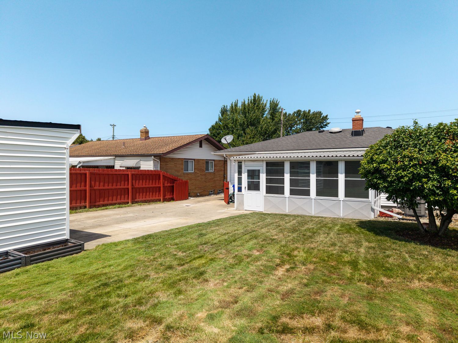 15661 Hocking Boulevard Brook Park OH 44142