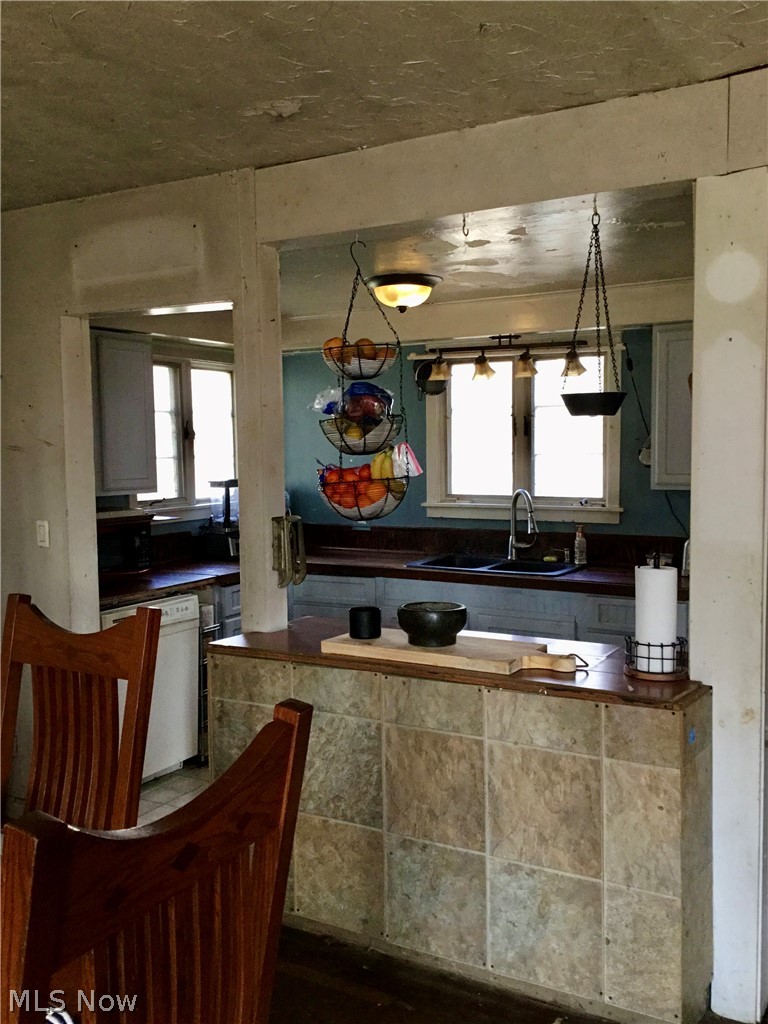 11777 Abbott Road Hiram OH 44234