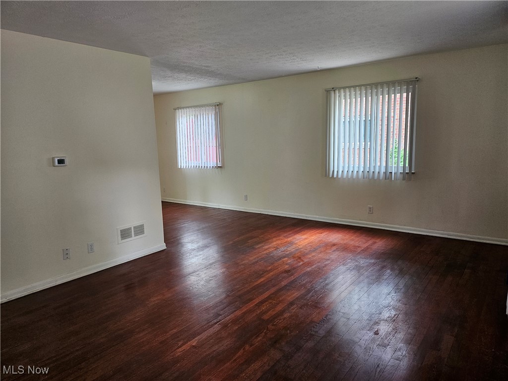 1047 Terrell Drive Akron OH 44313