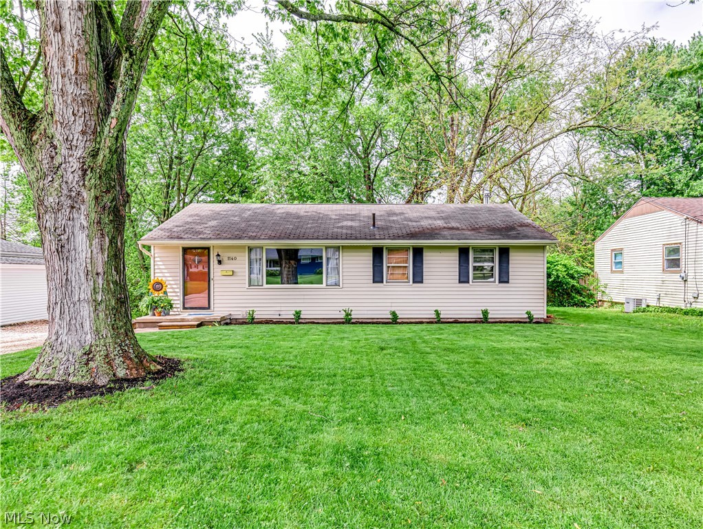 1140 Valley Drive NW North Canton OH 44720