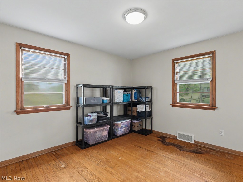1140 Valley Drive NW North Canton OH 44720