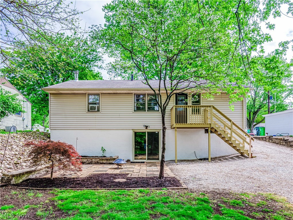 1140 Valley Drive NW North Canton OH 44720