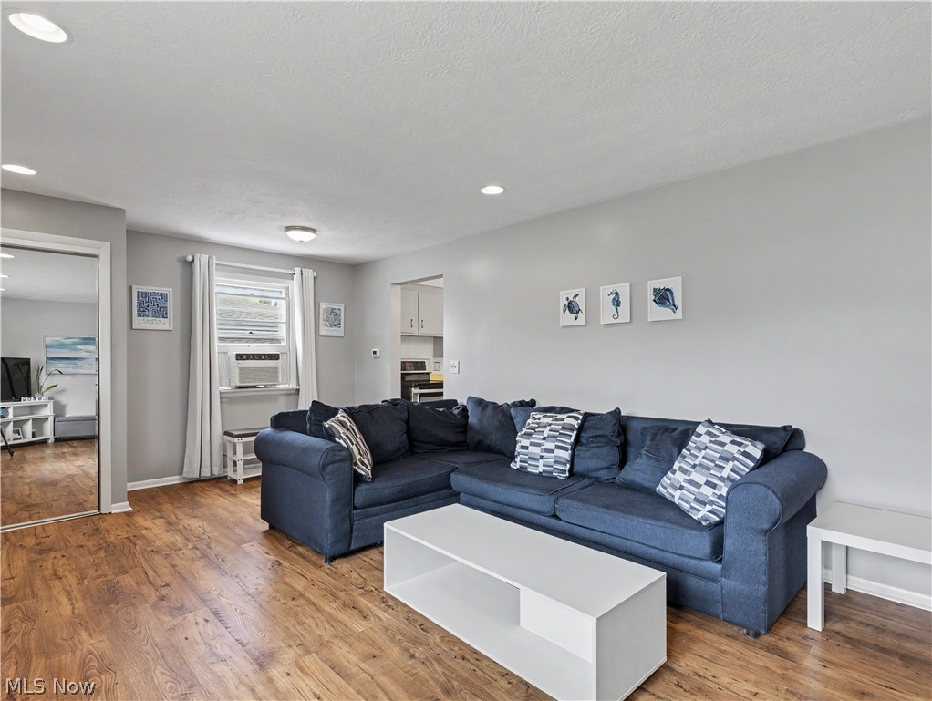 1140 Valley Drive NW North Canton OH 44720