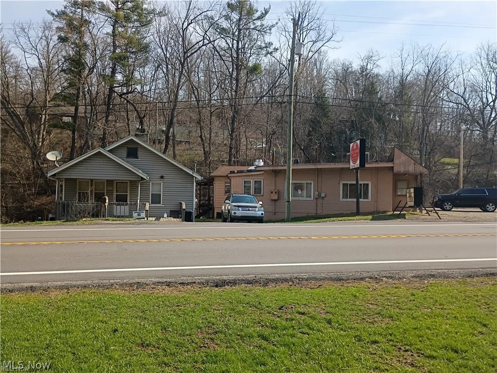 42250 Cadiz Dennison Road Cadiz OH 43907