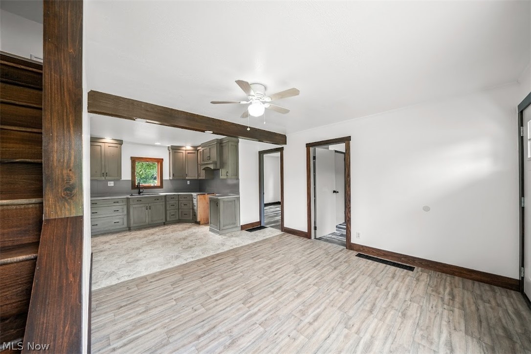 4229 State Route 305 Southington OH 44470