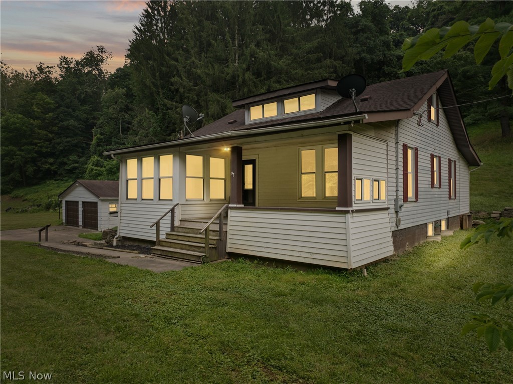 55138 Colerain Pike Martins Ferry OH 43935