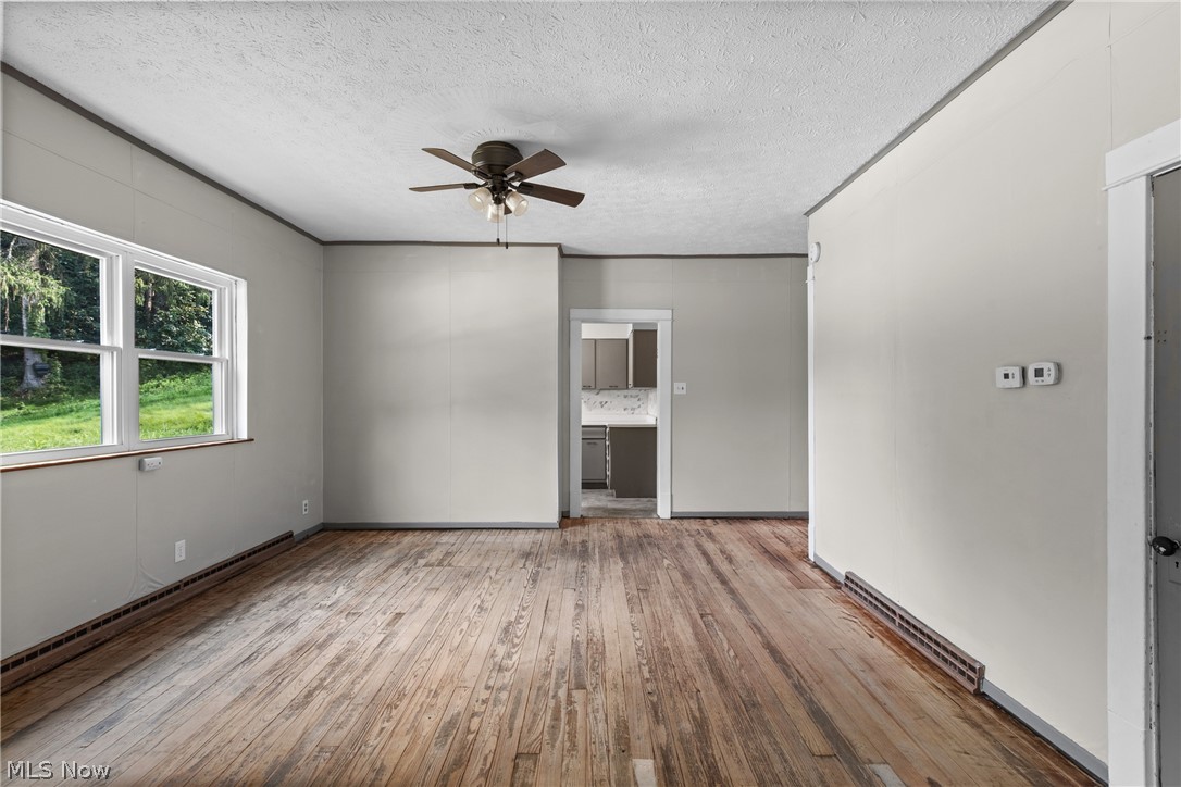55138 Colerain Pike Martins Ferry OH 43935