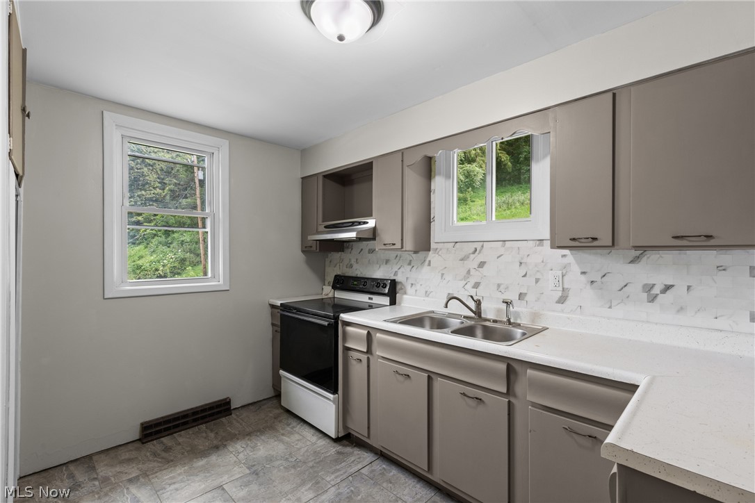 55138 Colerain Pike Martins Ferry OH 43935