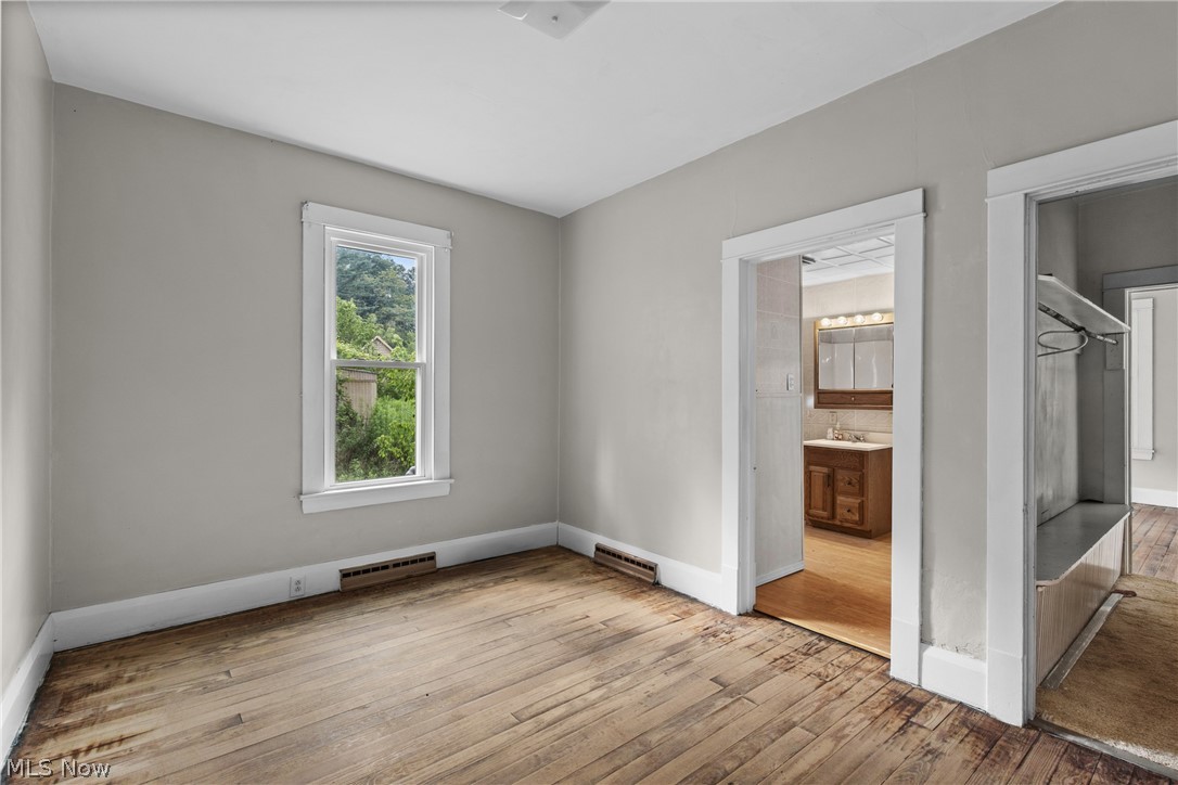 55138 Colerain Pike Martins Ferry OH 43935