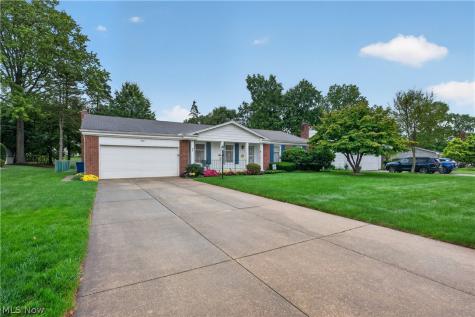 467 Green Meadow Drive Tallmadge OH 44278