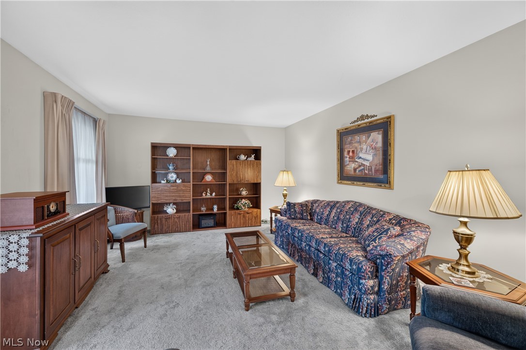 467 Green Meadow Drive Tallmadge OH 44278