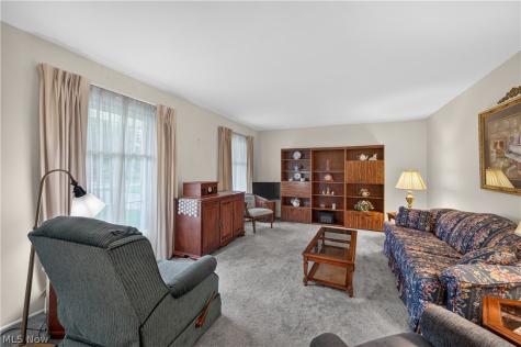 467 Green Meadow Drive Tallmadge OH 44278