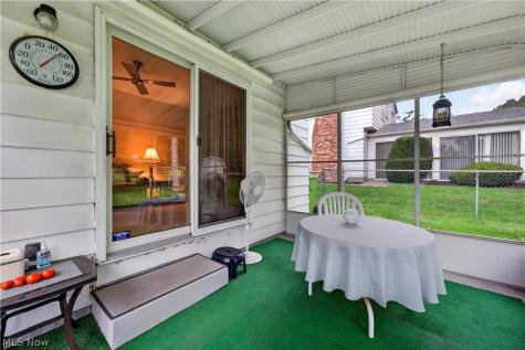 467 Green Meadow Drive Tallmadge OH 44278