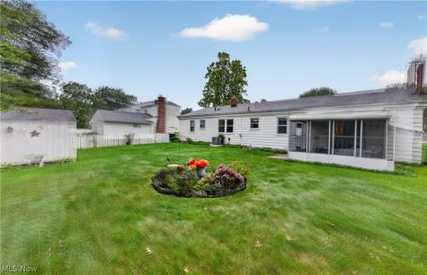 467 Green Meadow Drive Tallmadge OH 44278