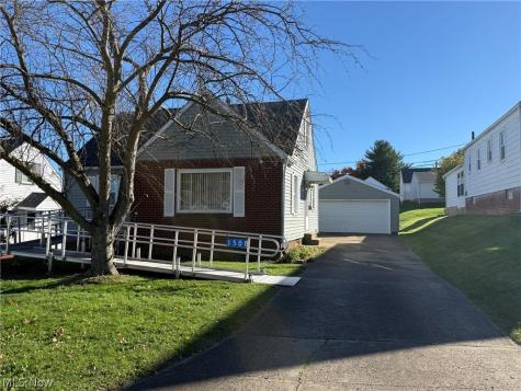 1508 33rd Street NE Canton OH 44714