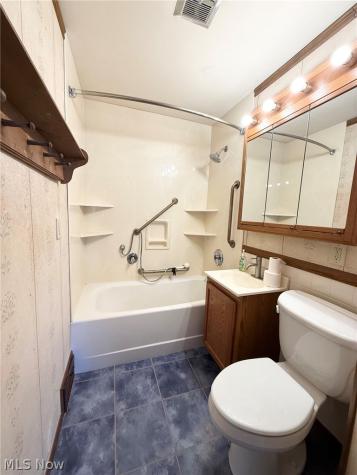 1508 33rd Street NE Canton OH 44714