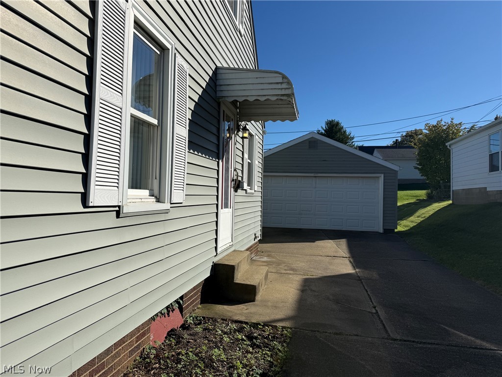 1508 33rd Street NE Canton OH 44714