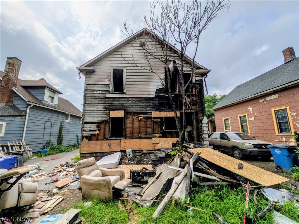 4133 E 59th Street Cuyahoga Heights OH 44105