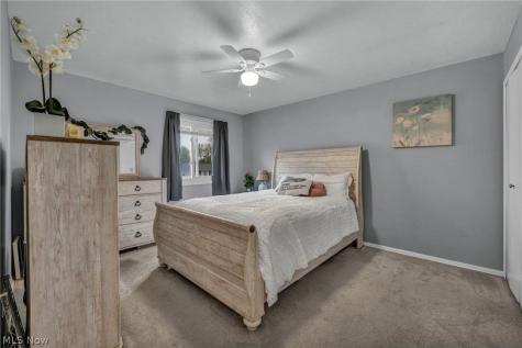 36729 Lakehurst Drive Eastlake OH 44095