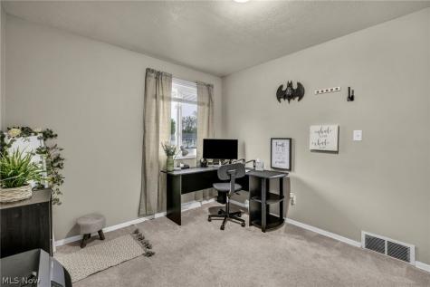 36729 Lakehurst Drive Eastlake OH 44095