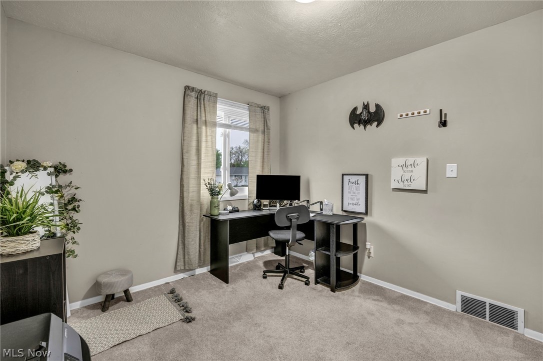 36729 Lakehurst Drive Eastlake OH 44095