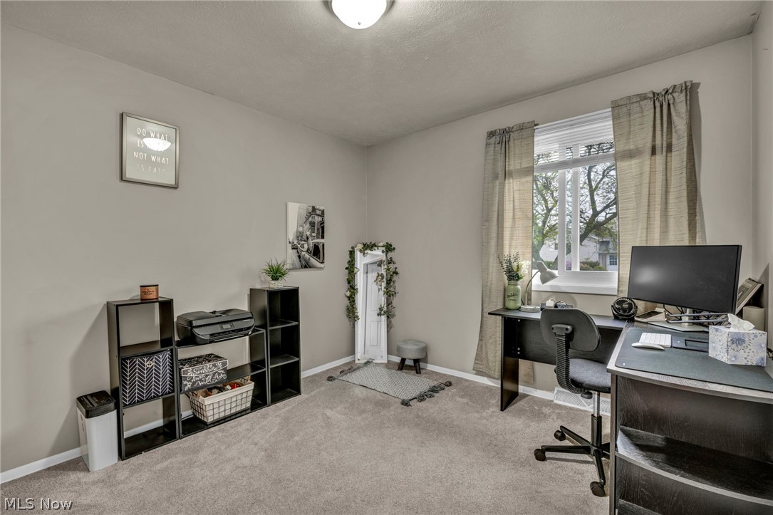 36729 Lakehurst Drive Eastlake OH 44095