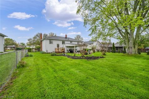 36729 Lakehurst Drive Eastlake OH 44095